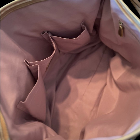 Coach Signature Weekend Bag, Excellent Condition - Picture 7 of 7